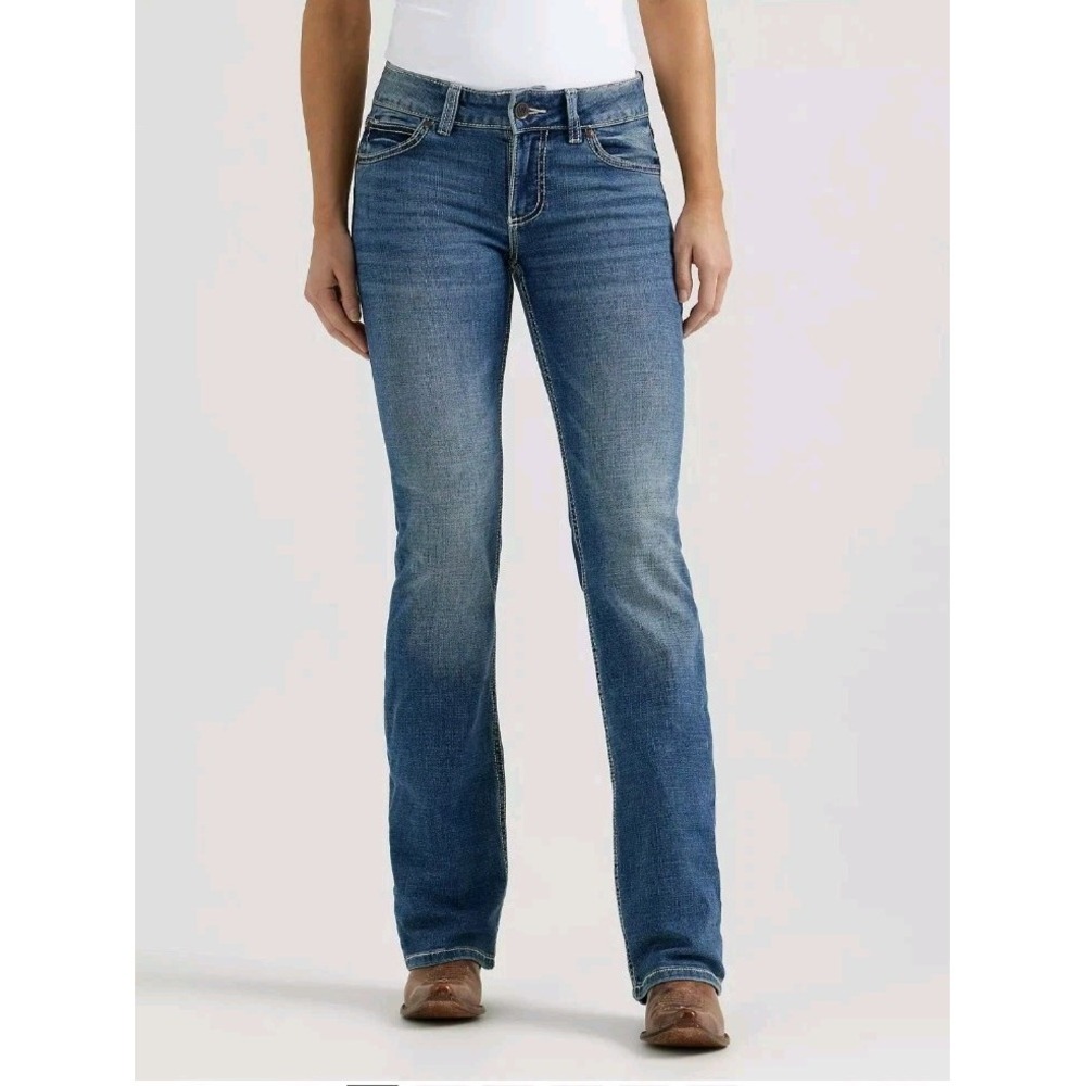 Wrangler Women's Retro Mae Mid Rise Bootcut Jeans with Stretch Fabric, Medium